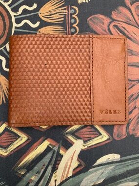 NWOT - Men’s VELEZ Artisan Embossed Bi-fold Wallet
